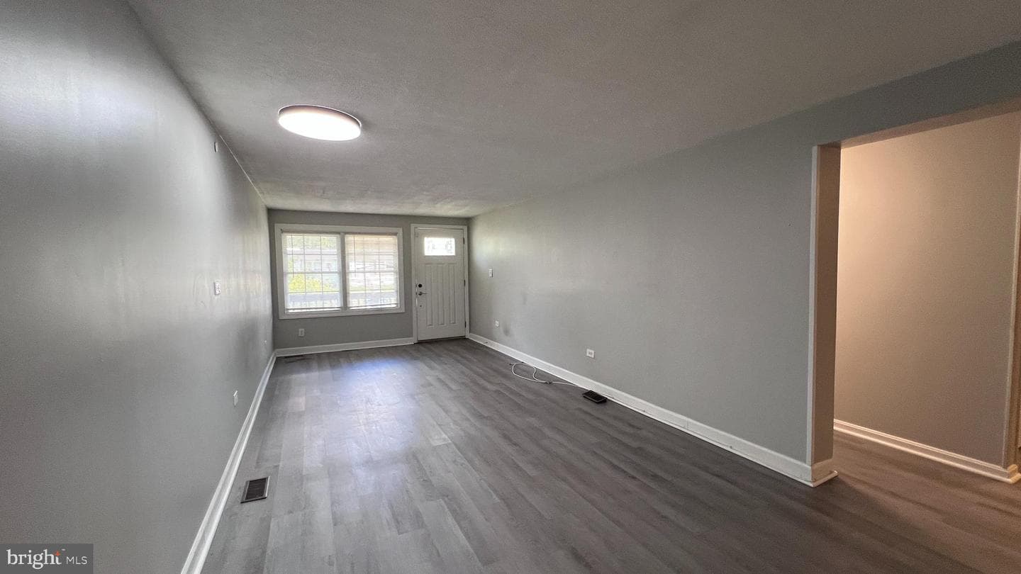 444 Patuxent Court photo 9
