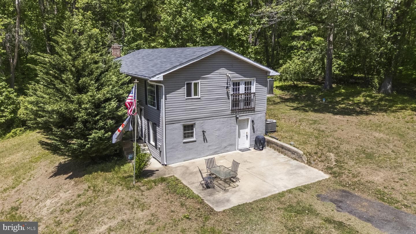 8505 Warren Drive photo 40
