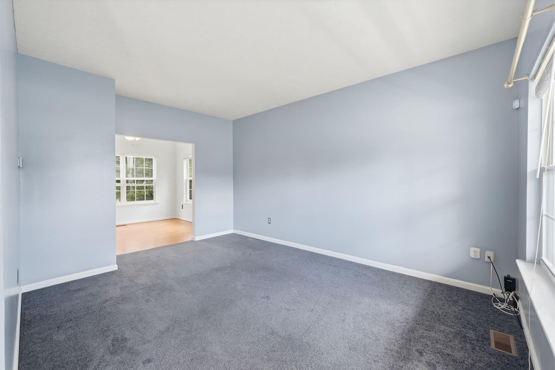 2701 Cotoneaster Court photo 12