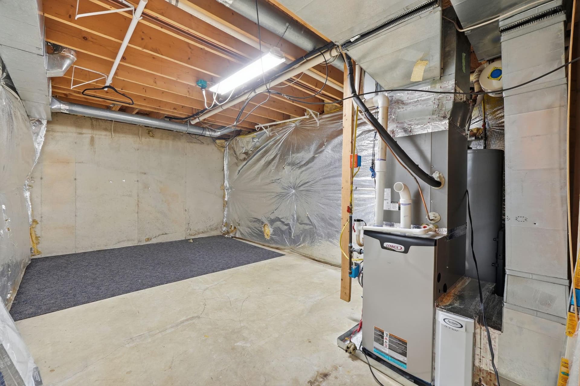 2701 Cotoneaster Court photo 43