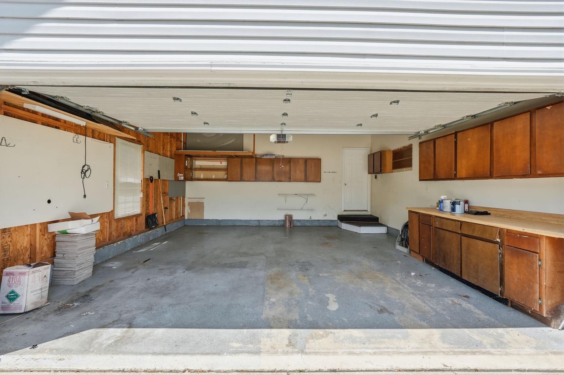 2701 Cotoneaster Court photo 44
