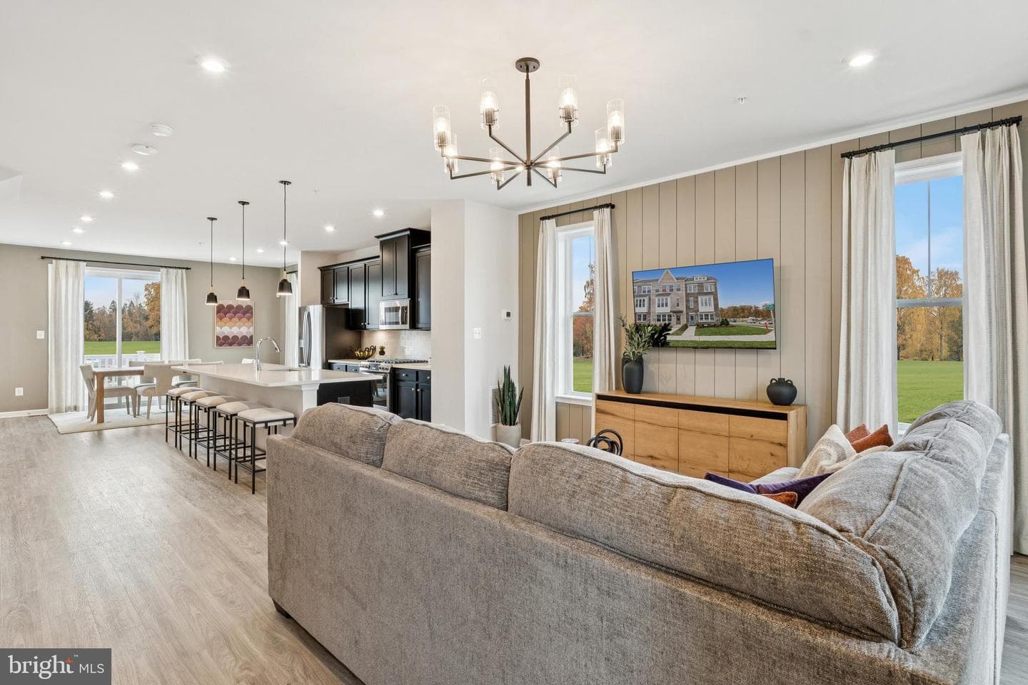 10403 Harstad Drive photo 13