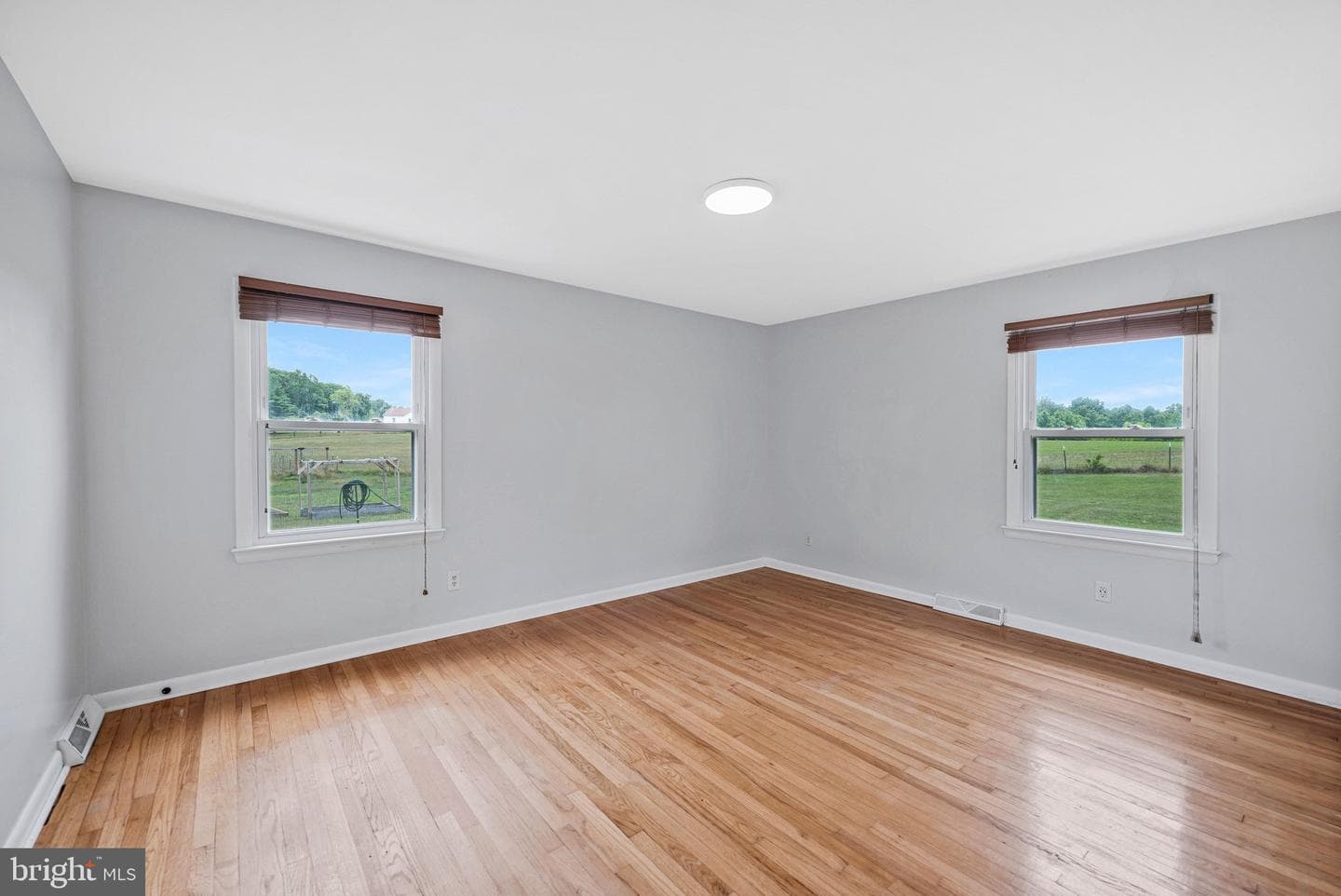 3801 Gardiner Road photo 32