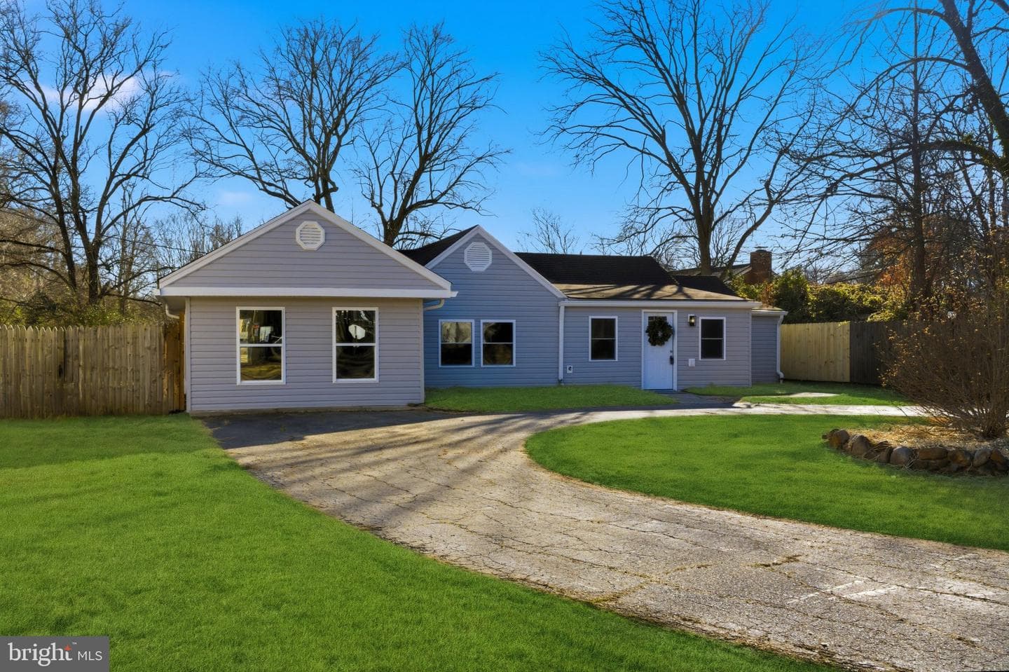 4425 Strauss Avenue photo 19