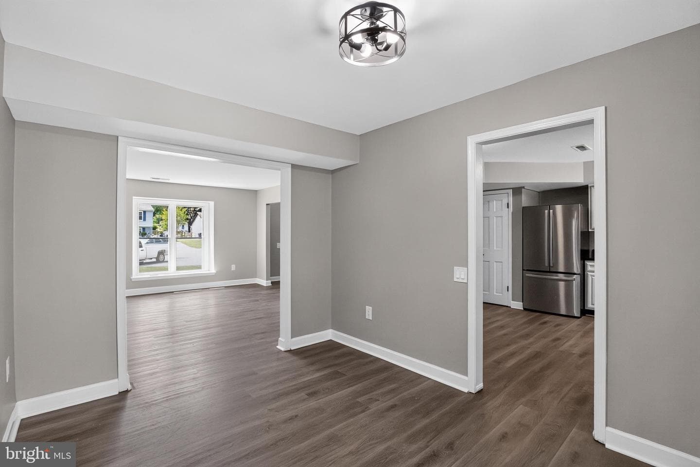 2421 York Court photo 12