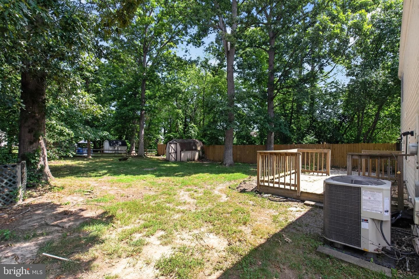 2421 York Court photo 31
