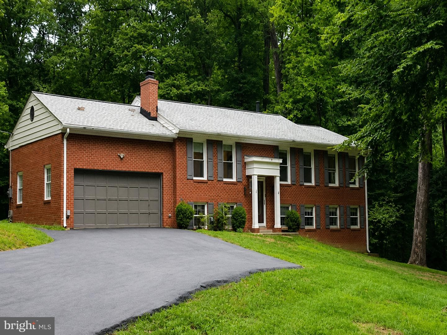 8923 Turkey Hill Road photo 1