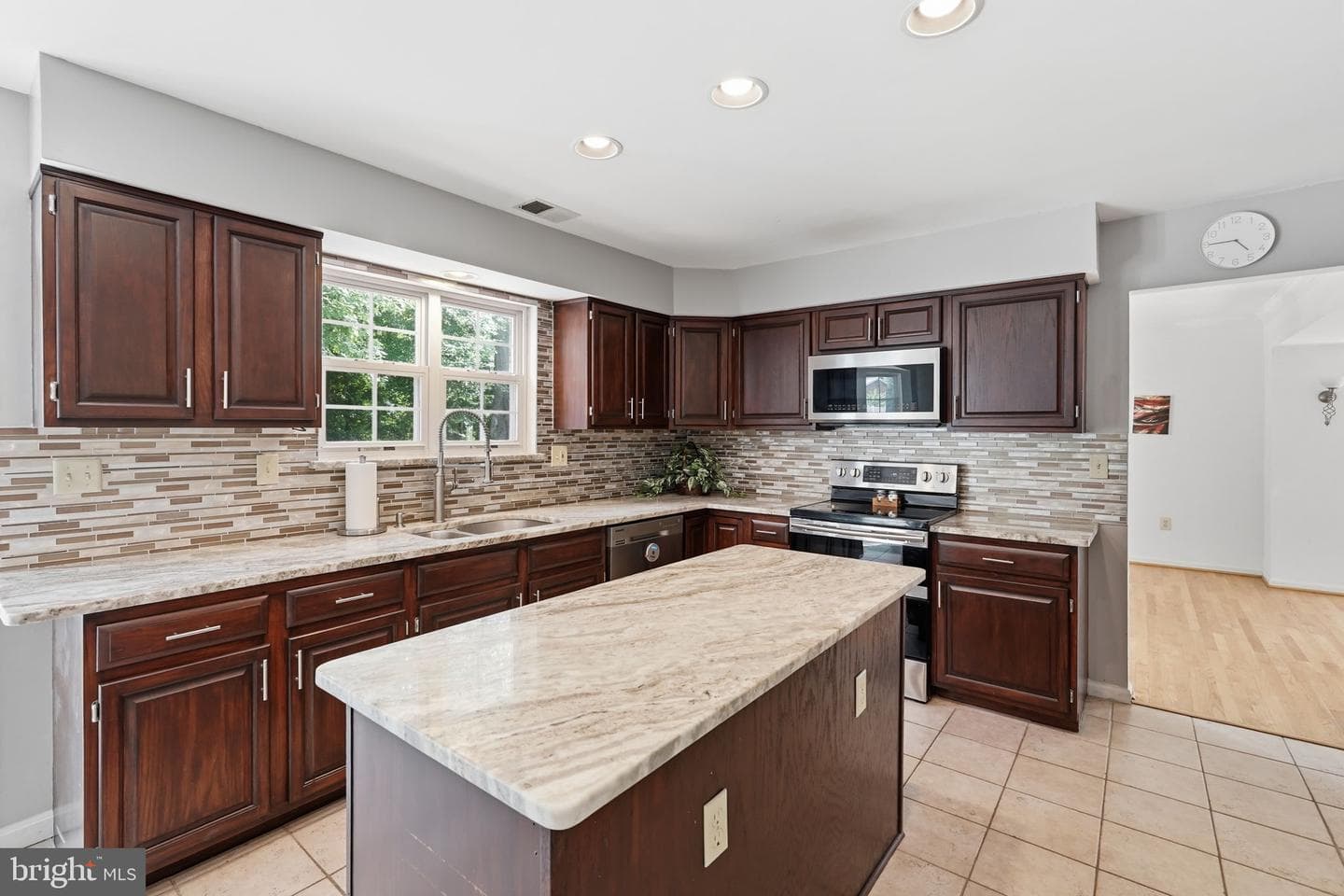 11305 Acton Drive photo 6