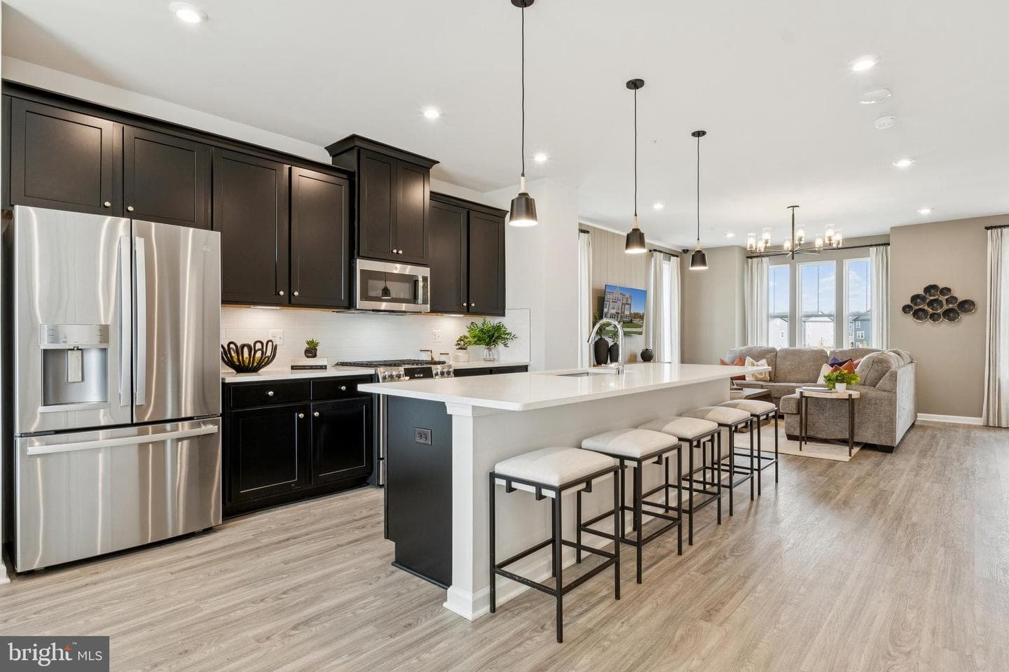 10424 Harstad Place photo 3