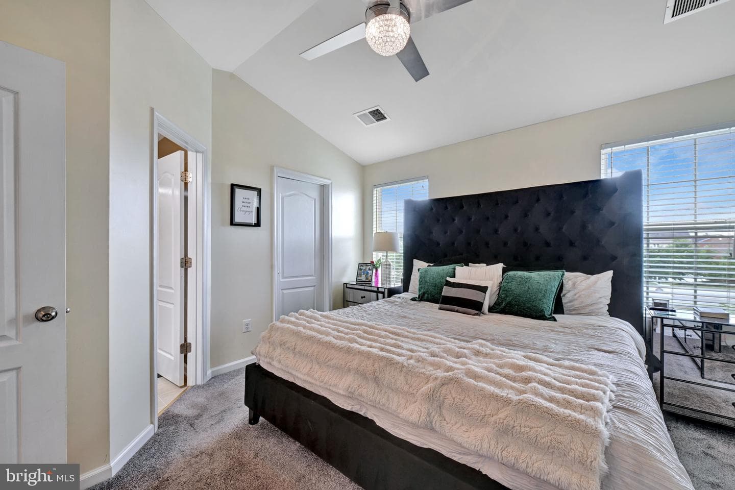 11752 Palm Desert Place photo 32