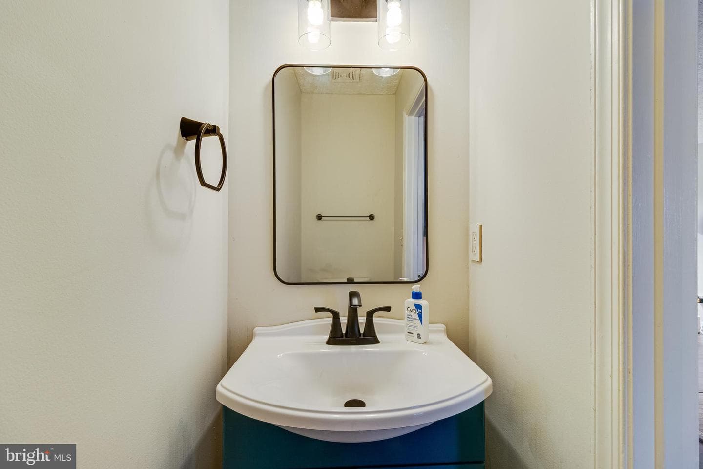 35 Dove Tree Court photo 10