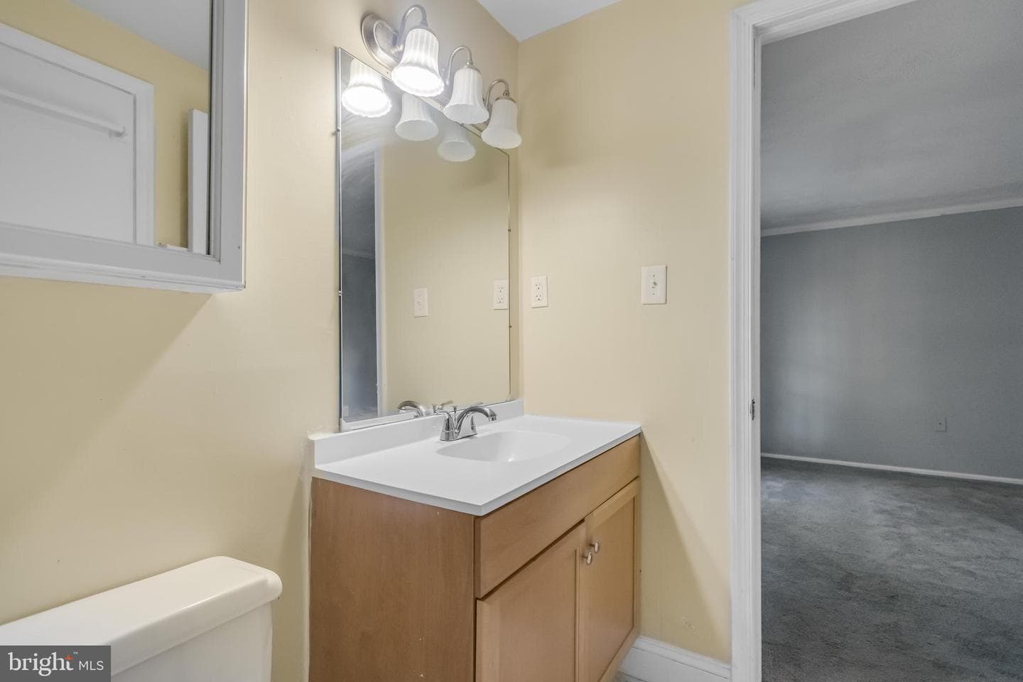 2583 Robinson Place photo 21