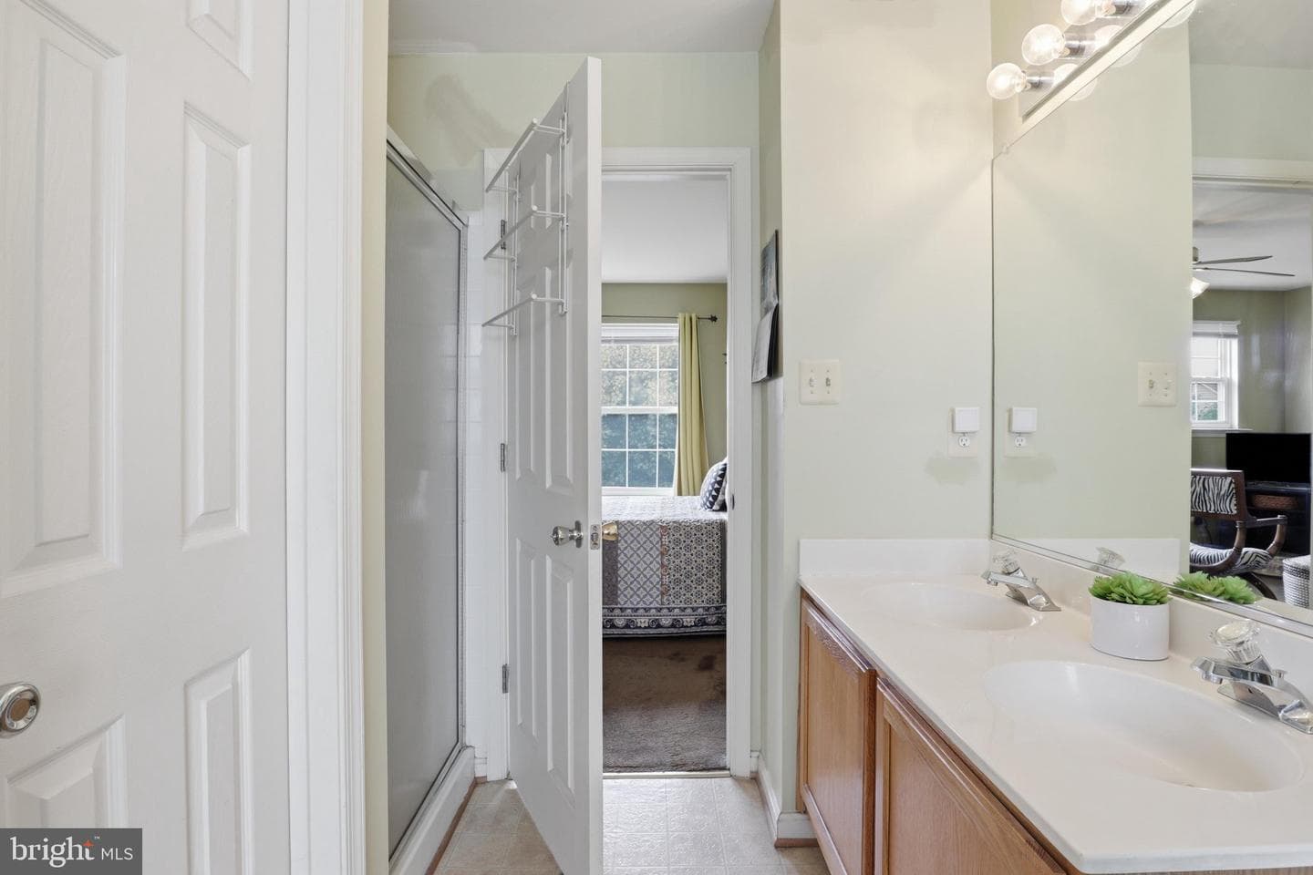 3869 Shiner Court photo 21