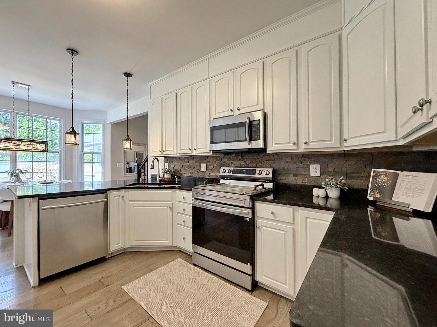 13655 Waverly Point Road photo 33