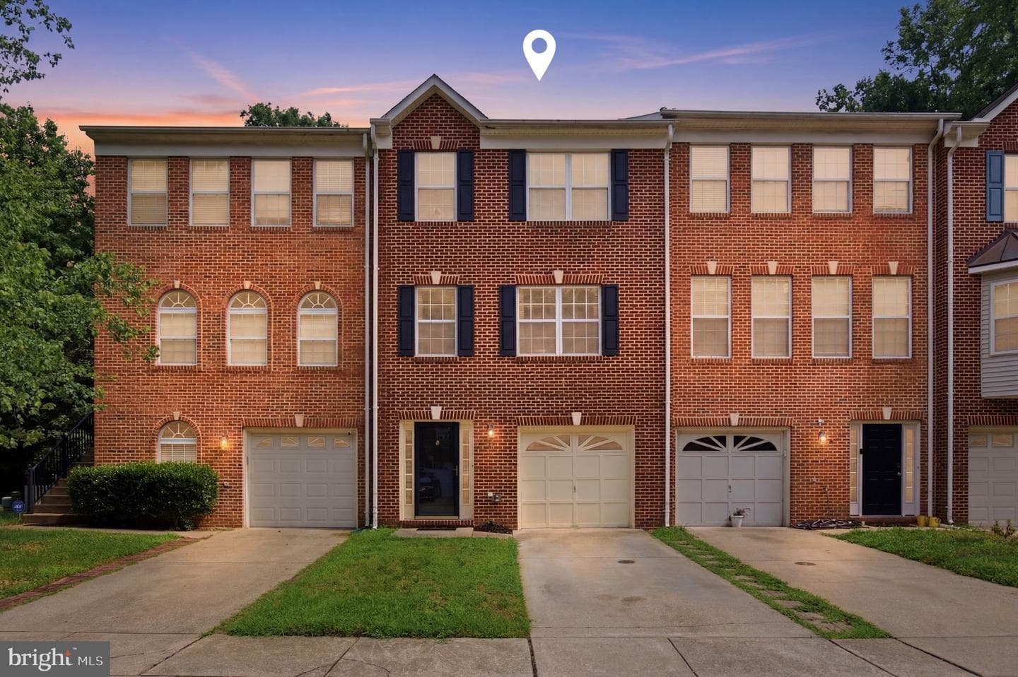 8012 Bullfinch Place photo 2