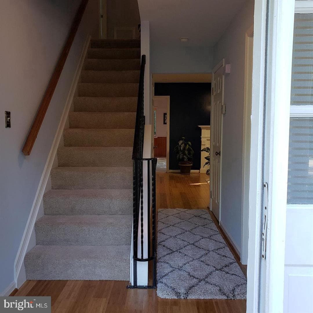 1113 E Patuxent Dr, La Plata