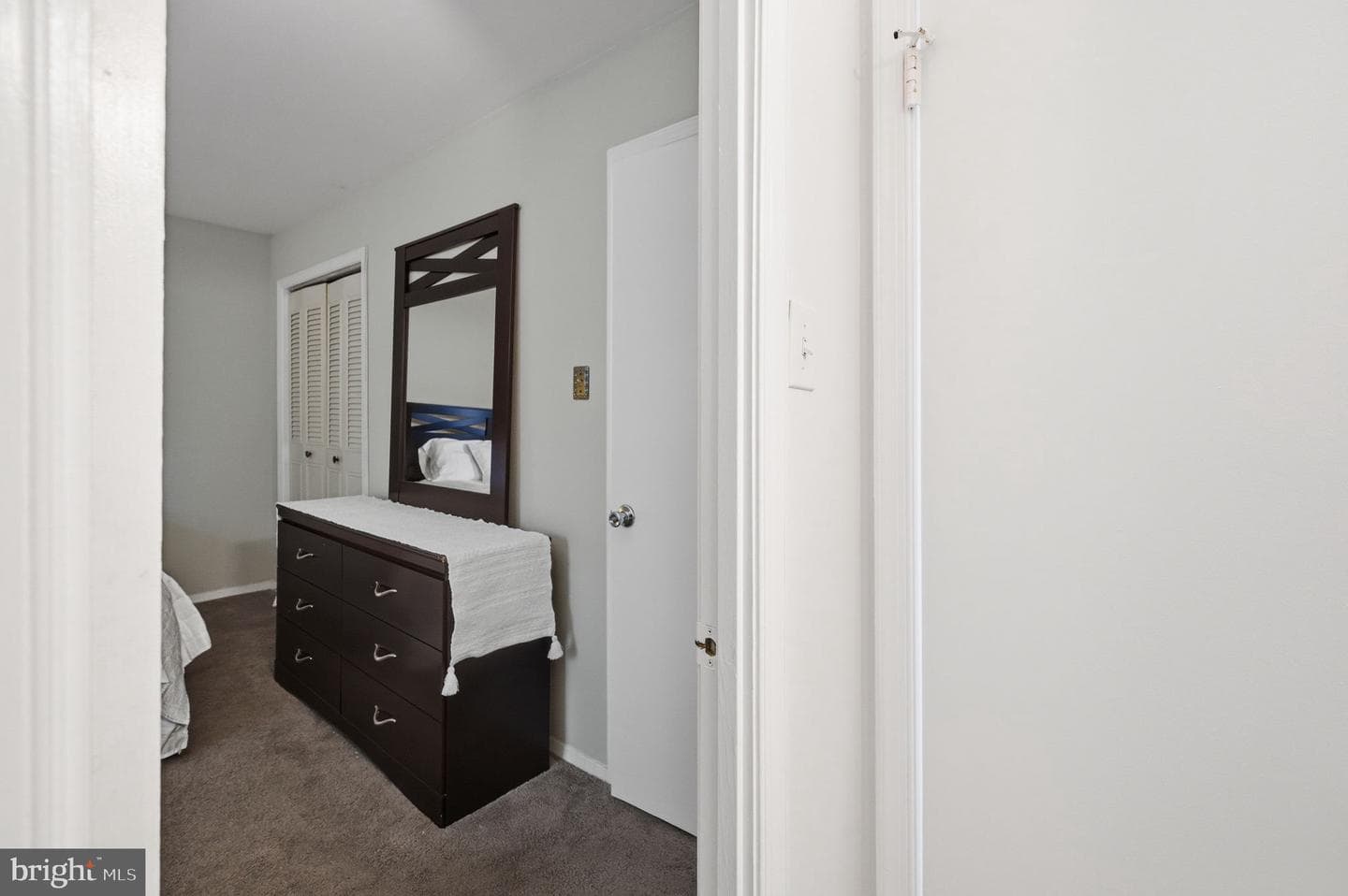 2302 Imperial Court photo 29