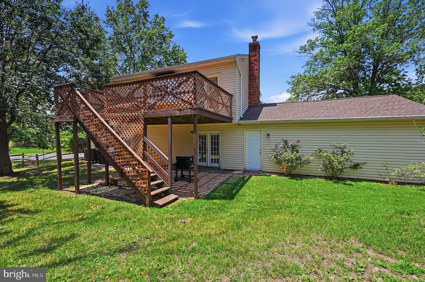 2302 Imperial Court photo 40
