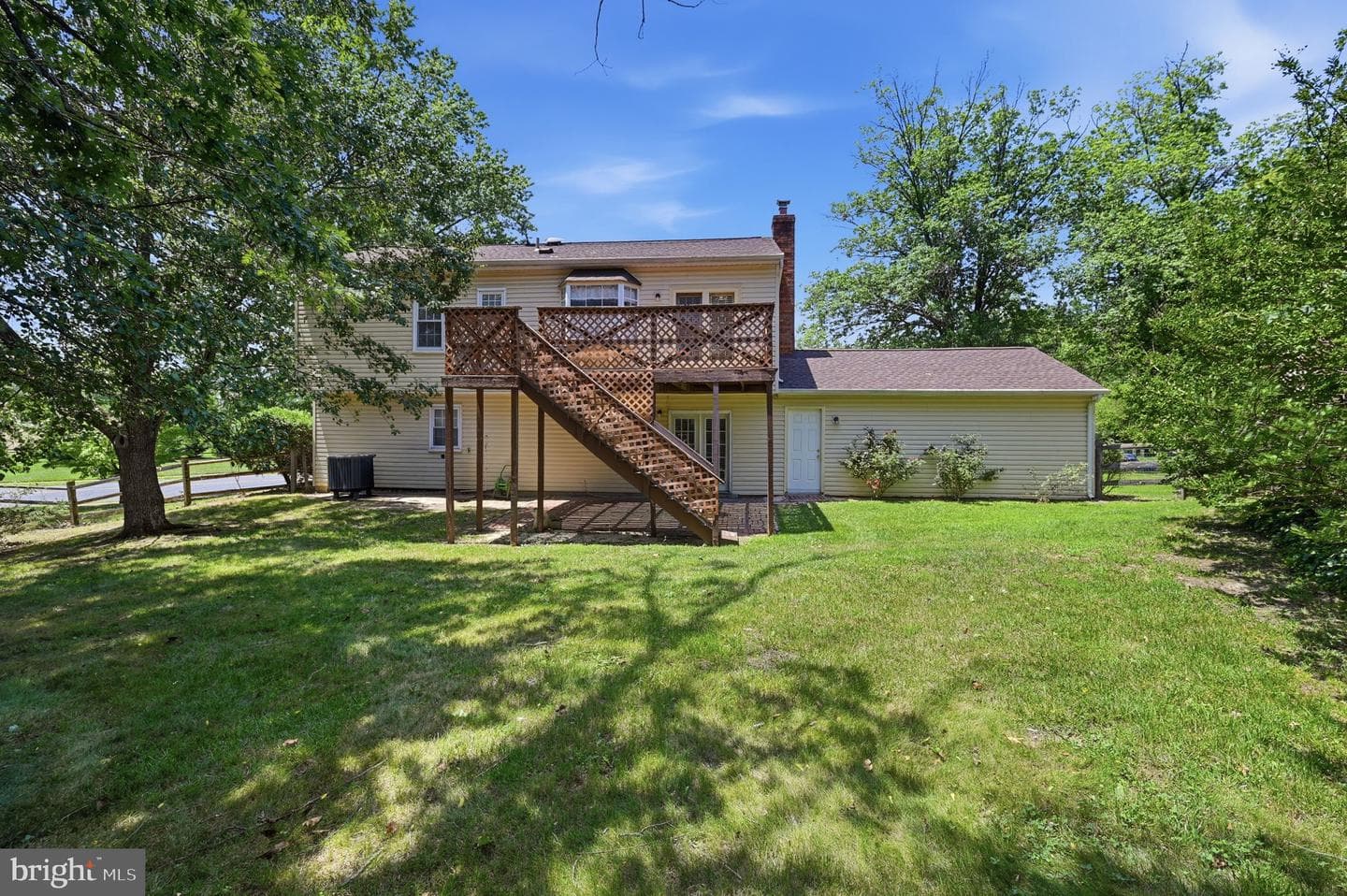 2302 Imperial Court photo 42
