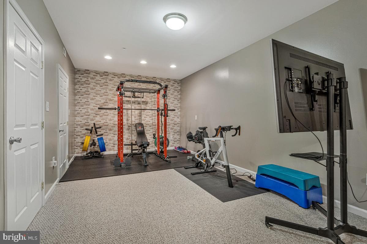 7098 Quicktree Place photo 28