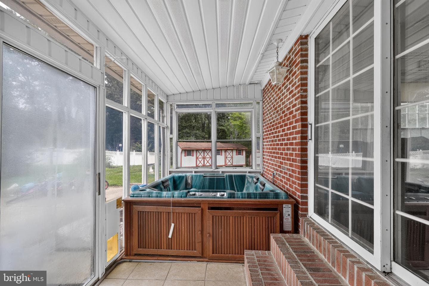 2710 Sun Valley Drive photo 31