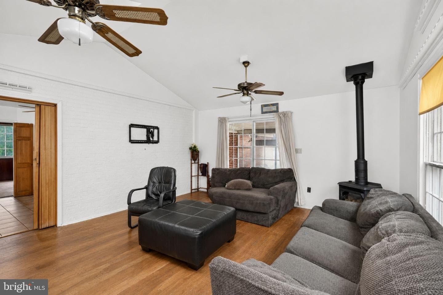 2710 Sun Valley Drive photo 6