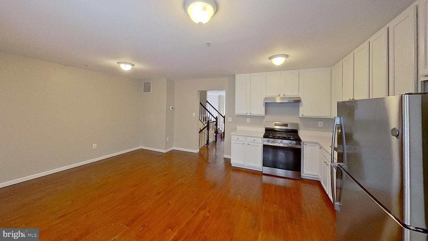 2729 Stanford Place photo 11