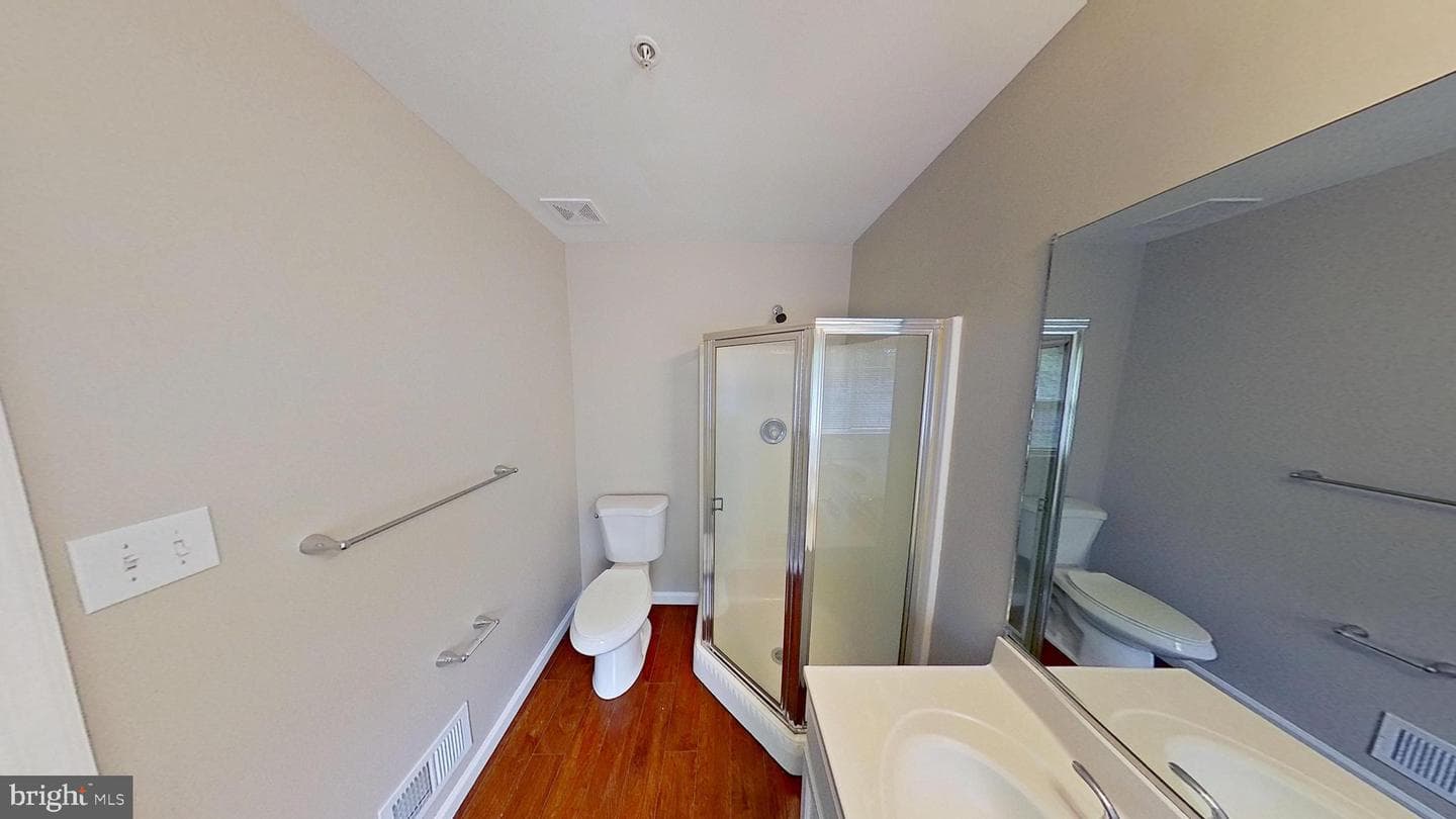 2729 Stanford Place photo 17