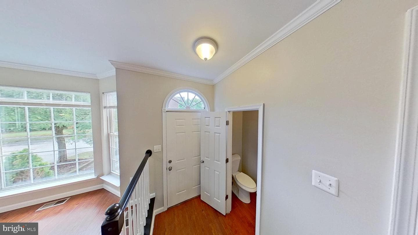 2729 Stanford Place photo 5