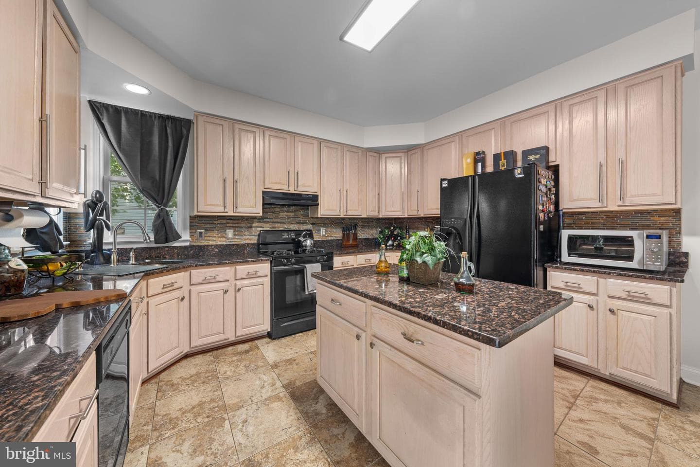 7777 Picadilly Court photo 9