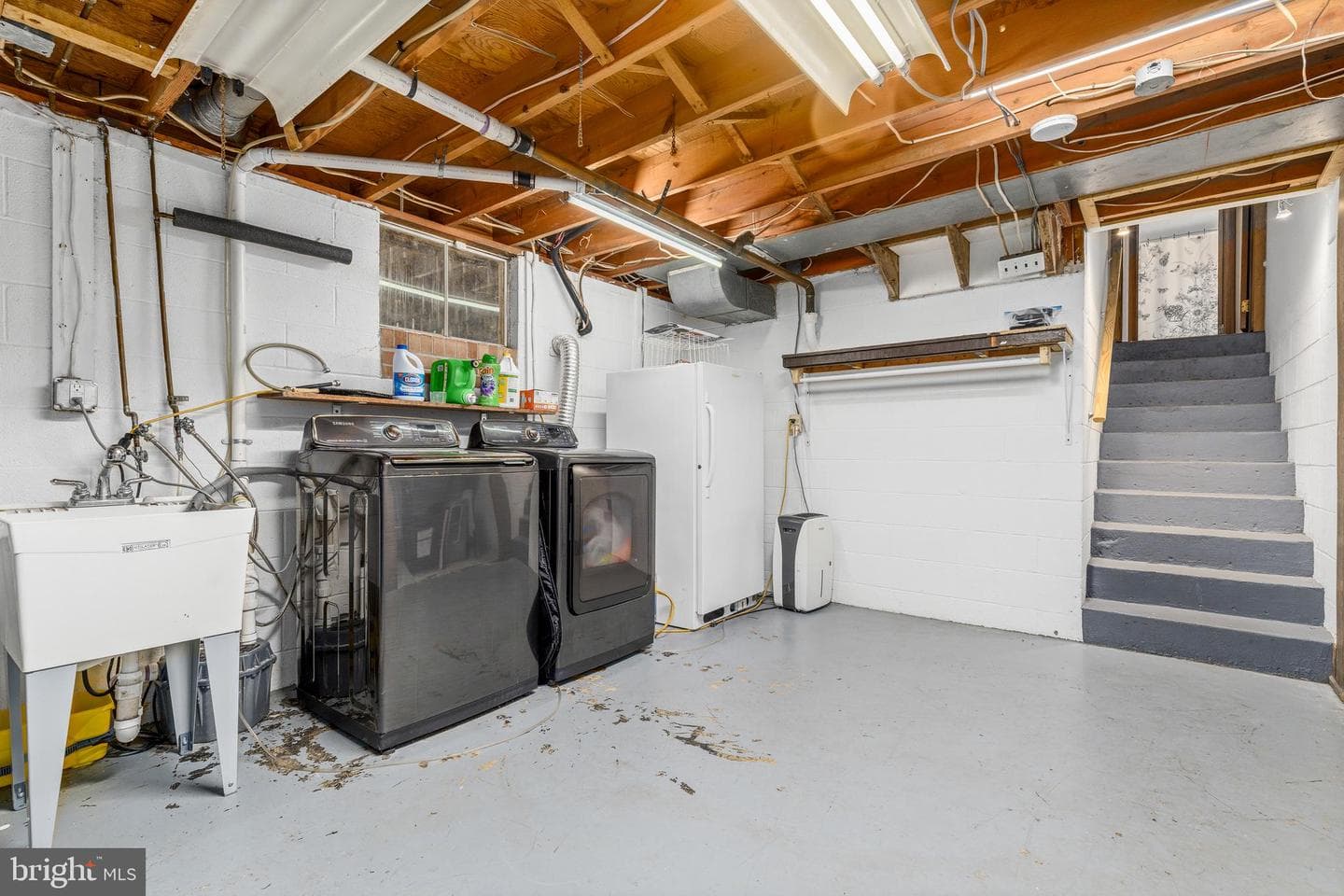 6675 Oakwood Circle photo 33