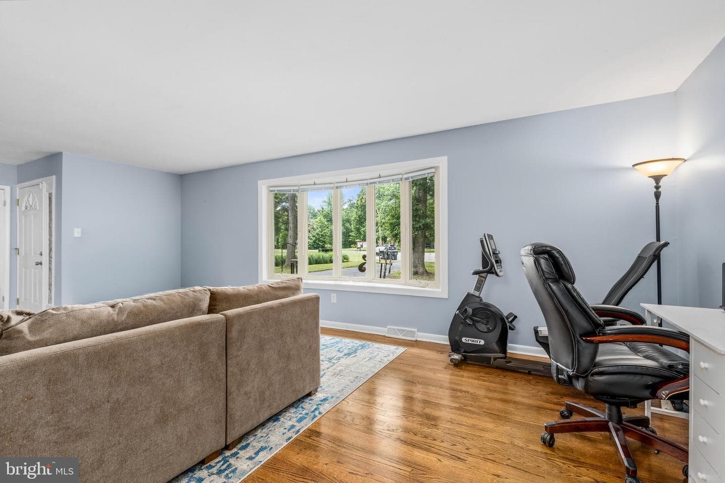 6675 Oakwood Circle photo 7