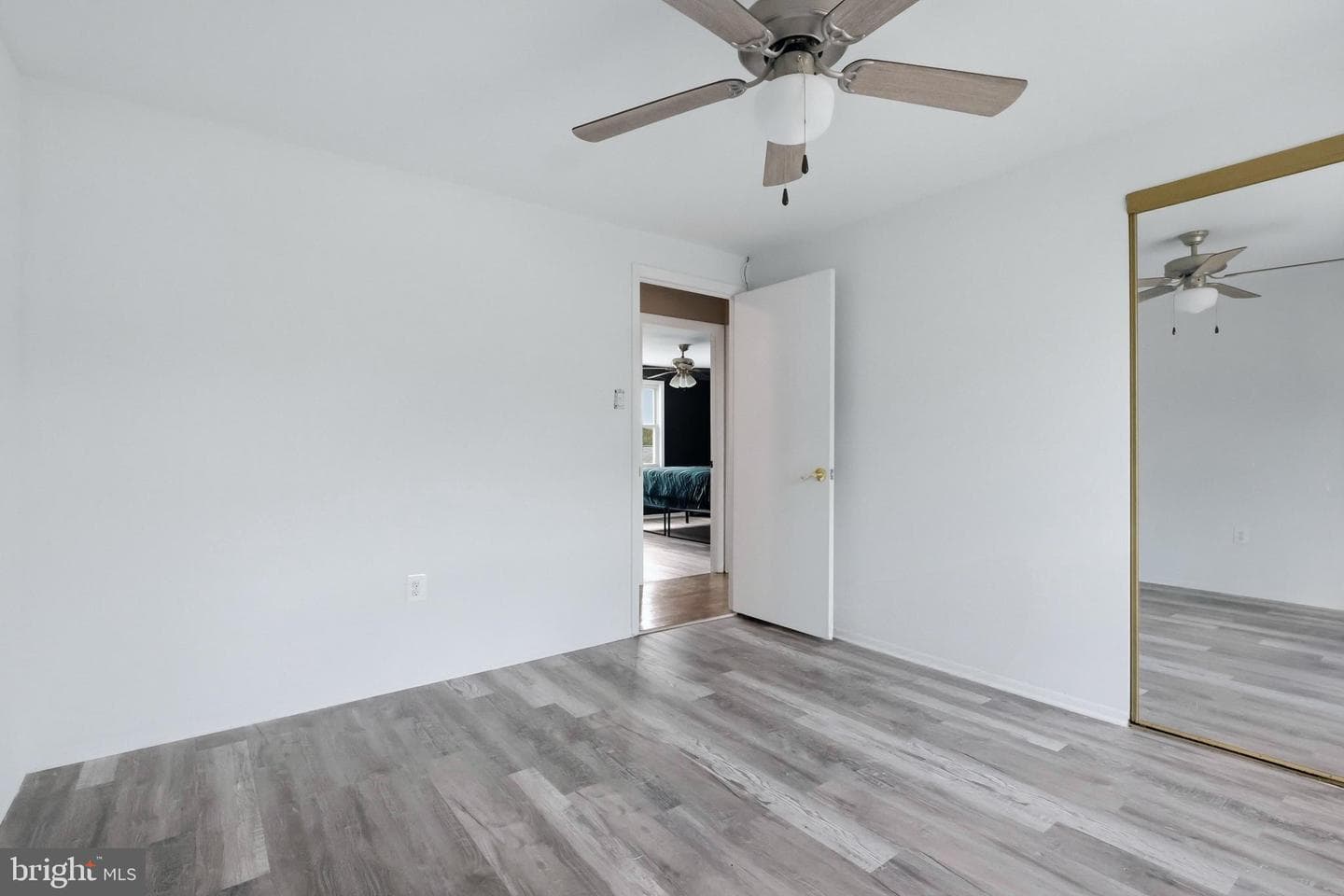 5418 Lucy Drive photo 14