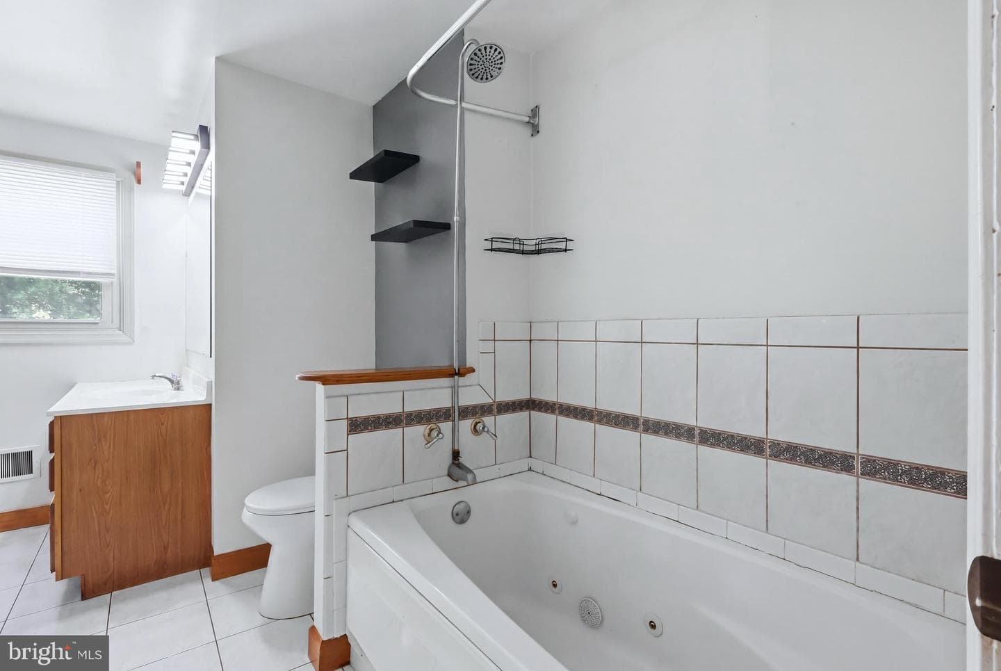 5418 Lucy Drive photo 16