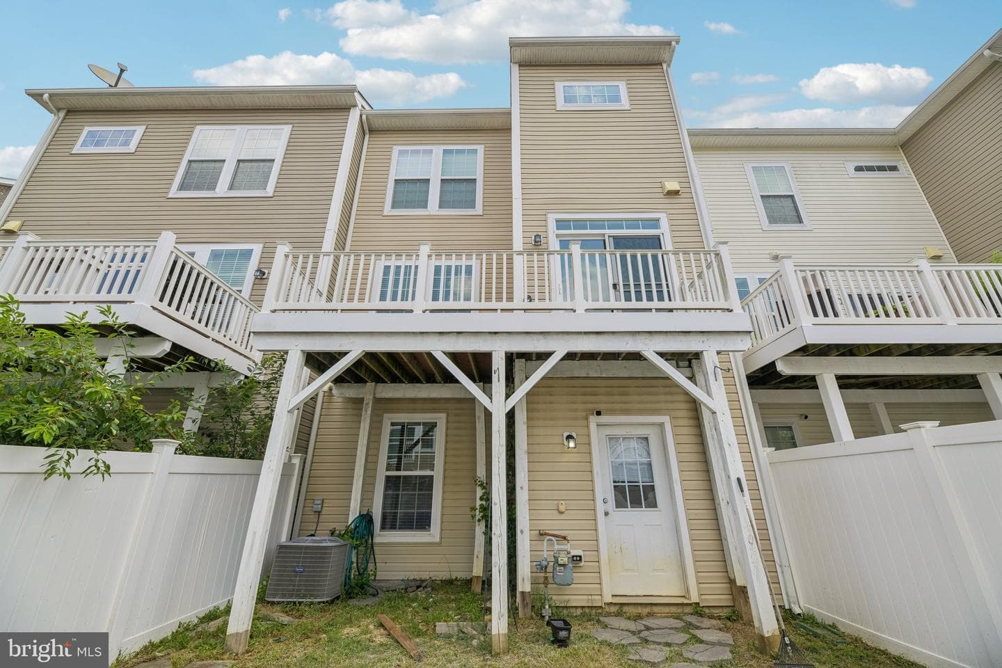 12385 Sandstone Street photo 34
