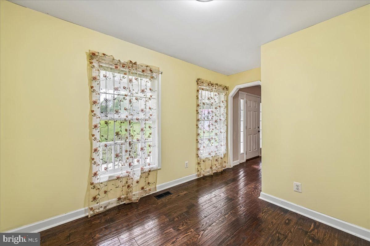 16956 Rivers Reach Lane photo 12