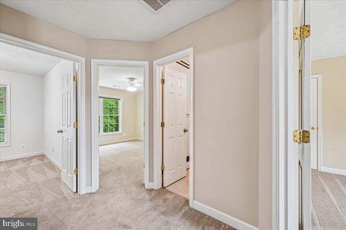 16956 Rivers Reach Lane photo 50