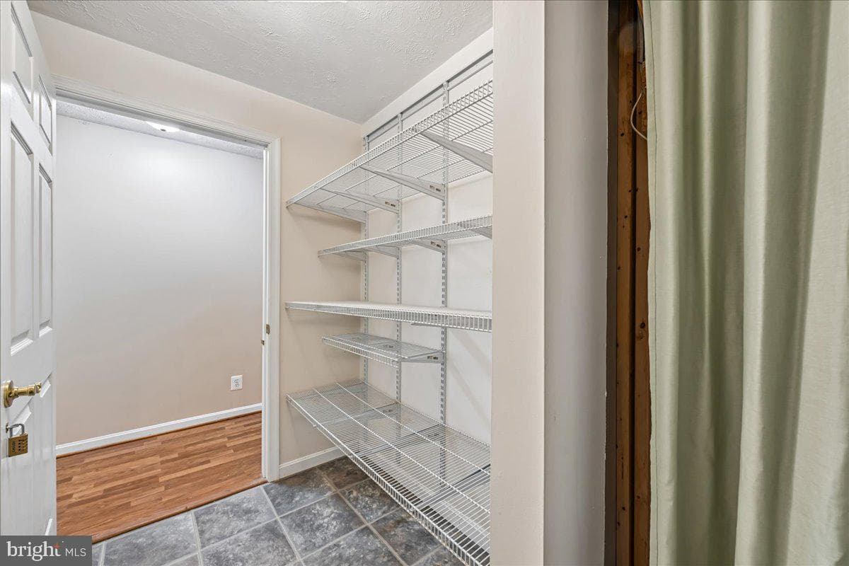 16956 Rivers Reach Lane photo 56