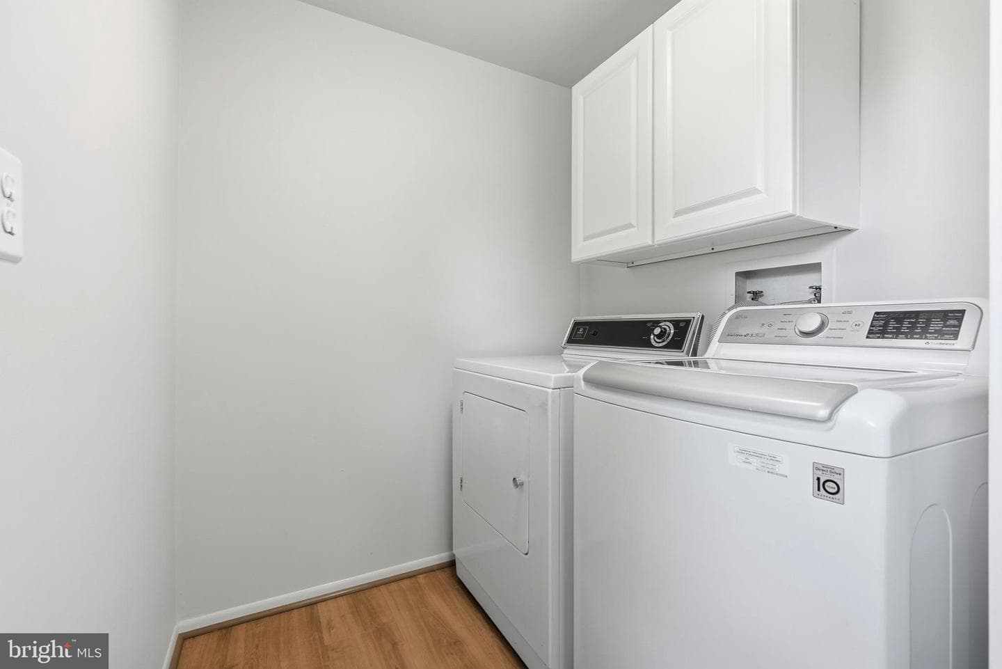 5509 Jeffrey Circle photo 25