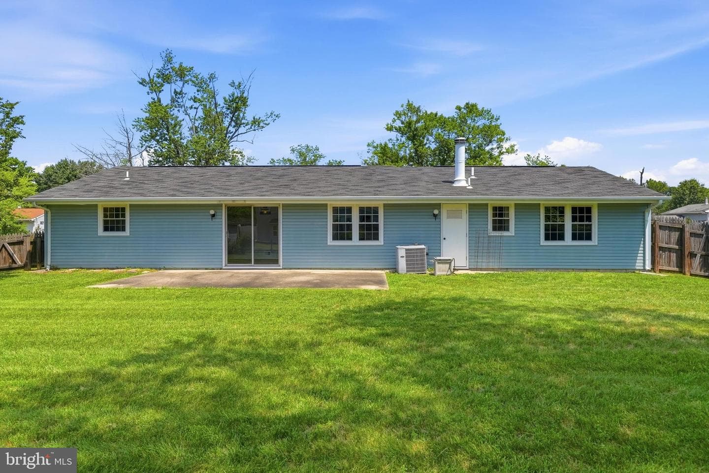 5509 Jeffrey Circle photo 35