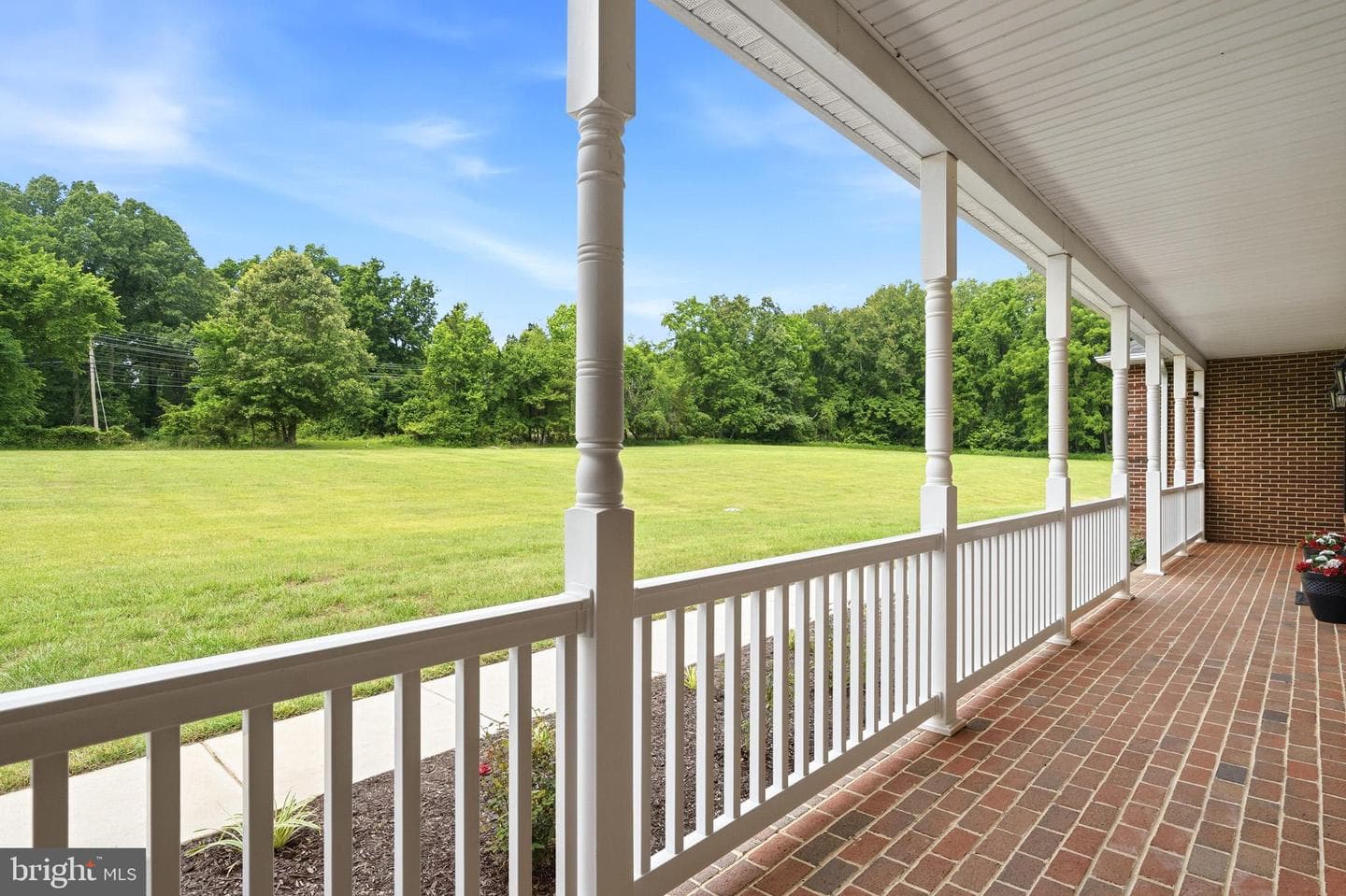 4570 Hawthorne Road photo 8