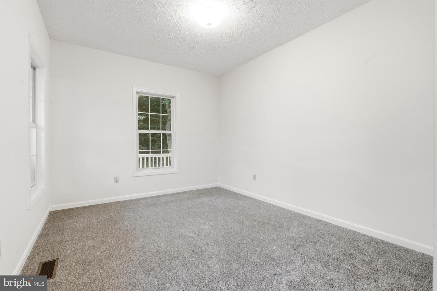 6905 Hawkins Gate Road photo 11