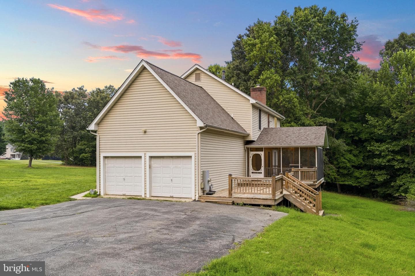 6905 Hawkins Gate Road photo 3