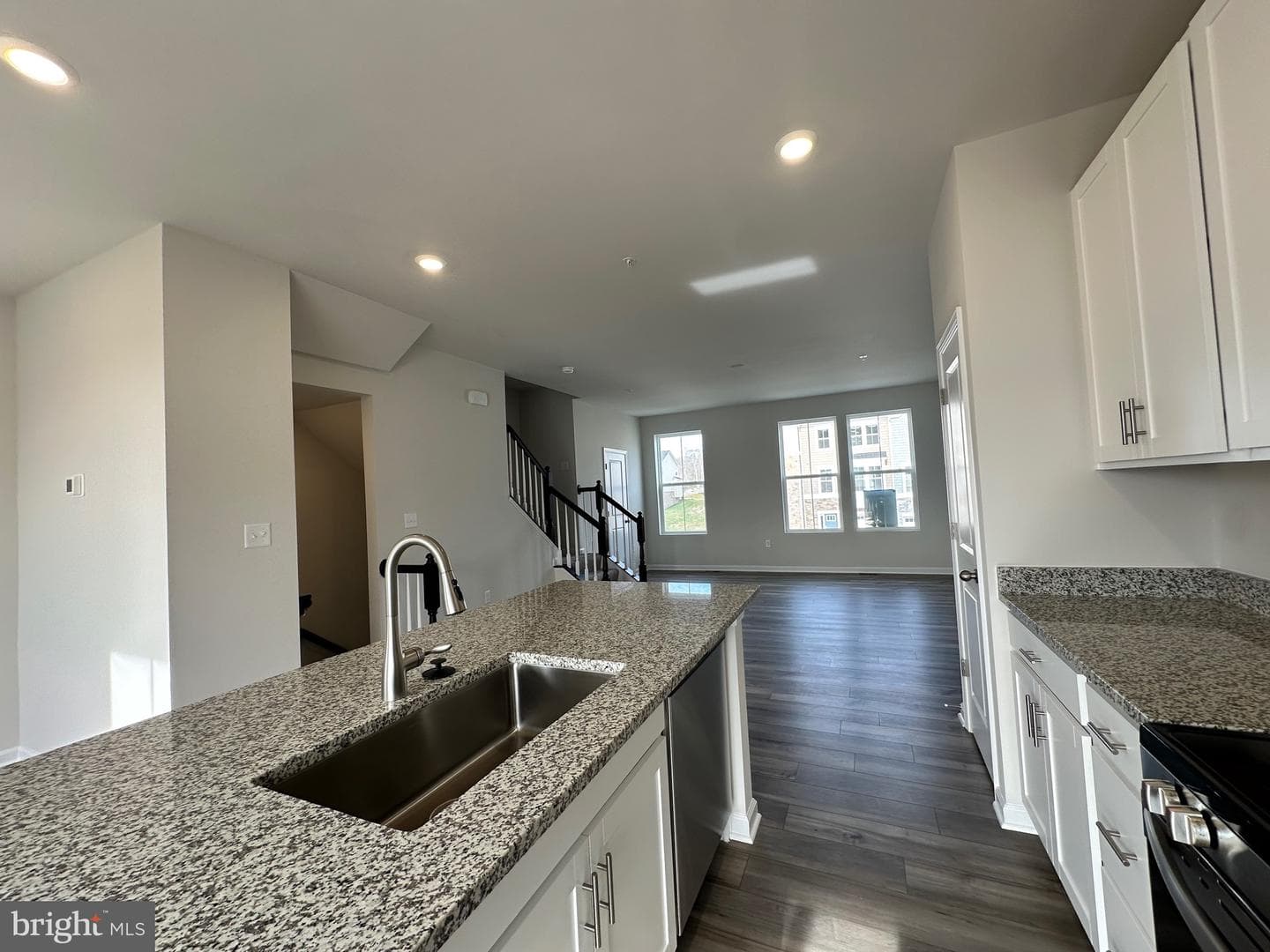 5528 Aberdeen Place photo 11