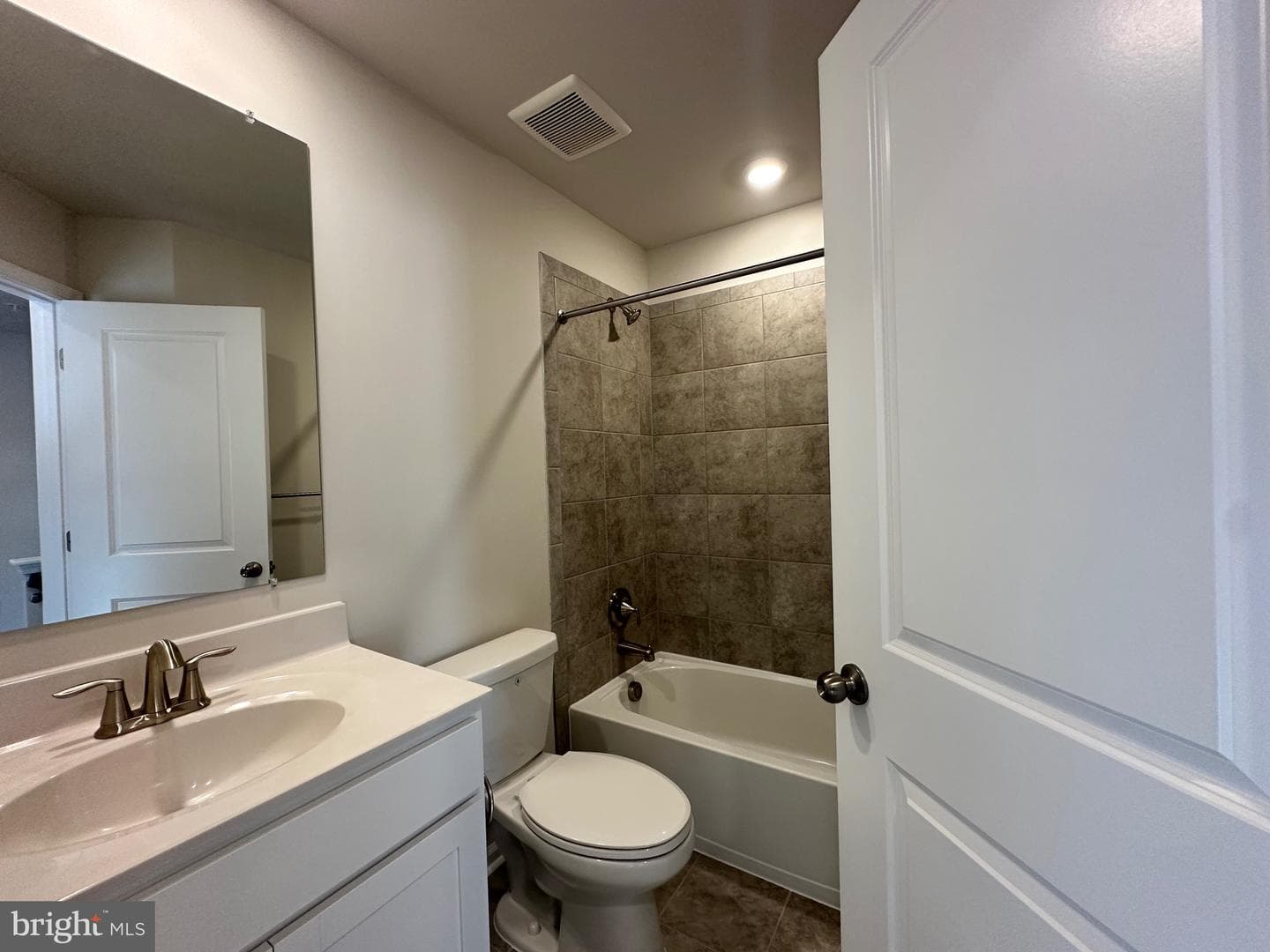 5528 Aberdeen Place photo 17