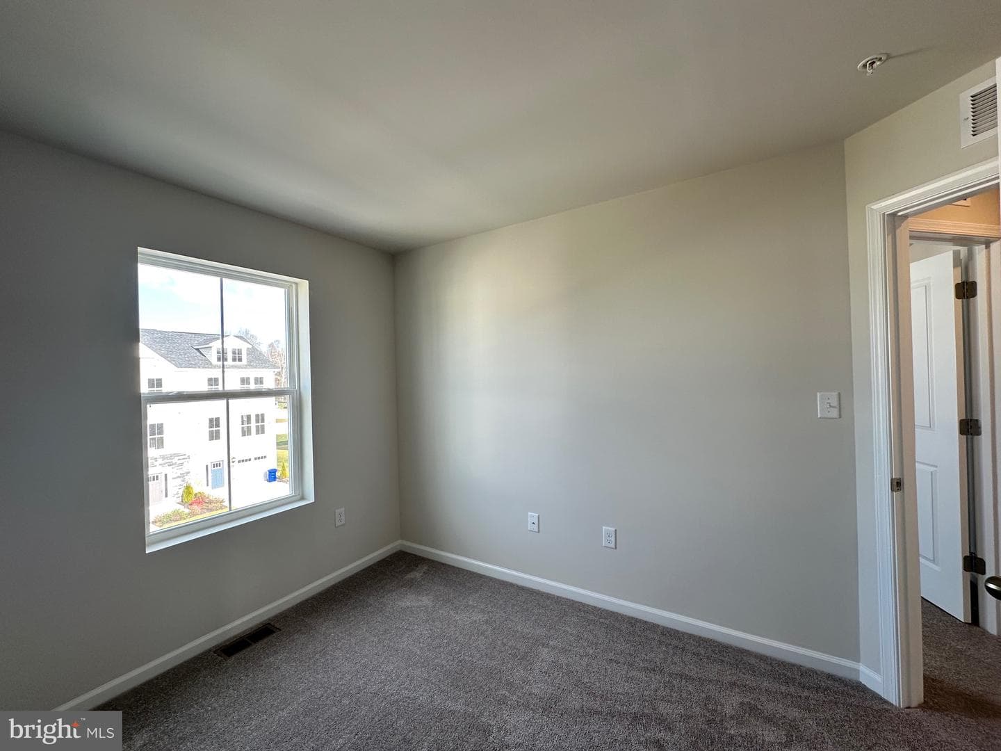 5528 Aberdeen Place photo 27