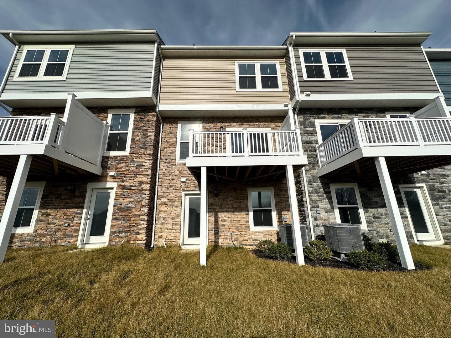 5528 Aberdeen Place photo 32