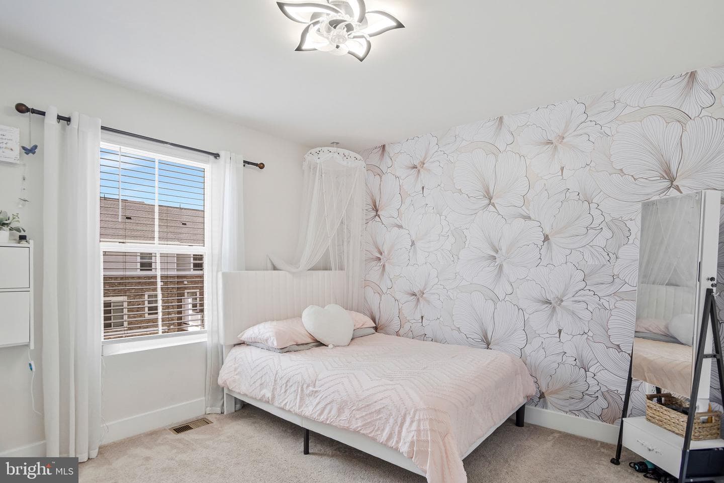 4136 Skipton Place photo 15