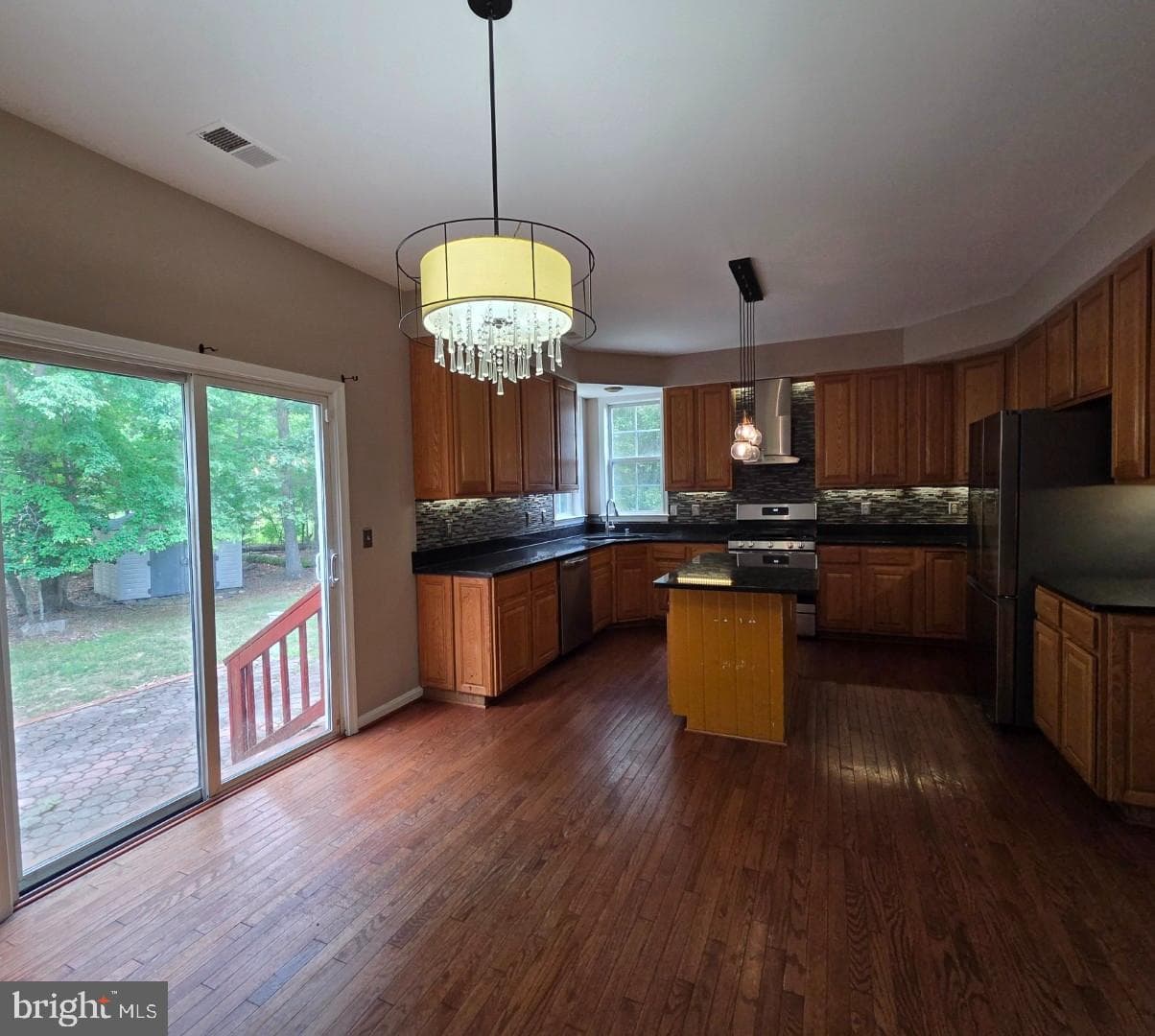 8264 Cheswolde Court photo 9