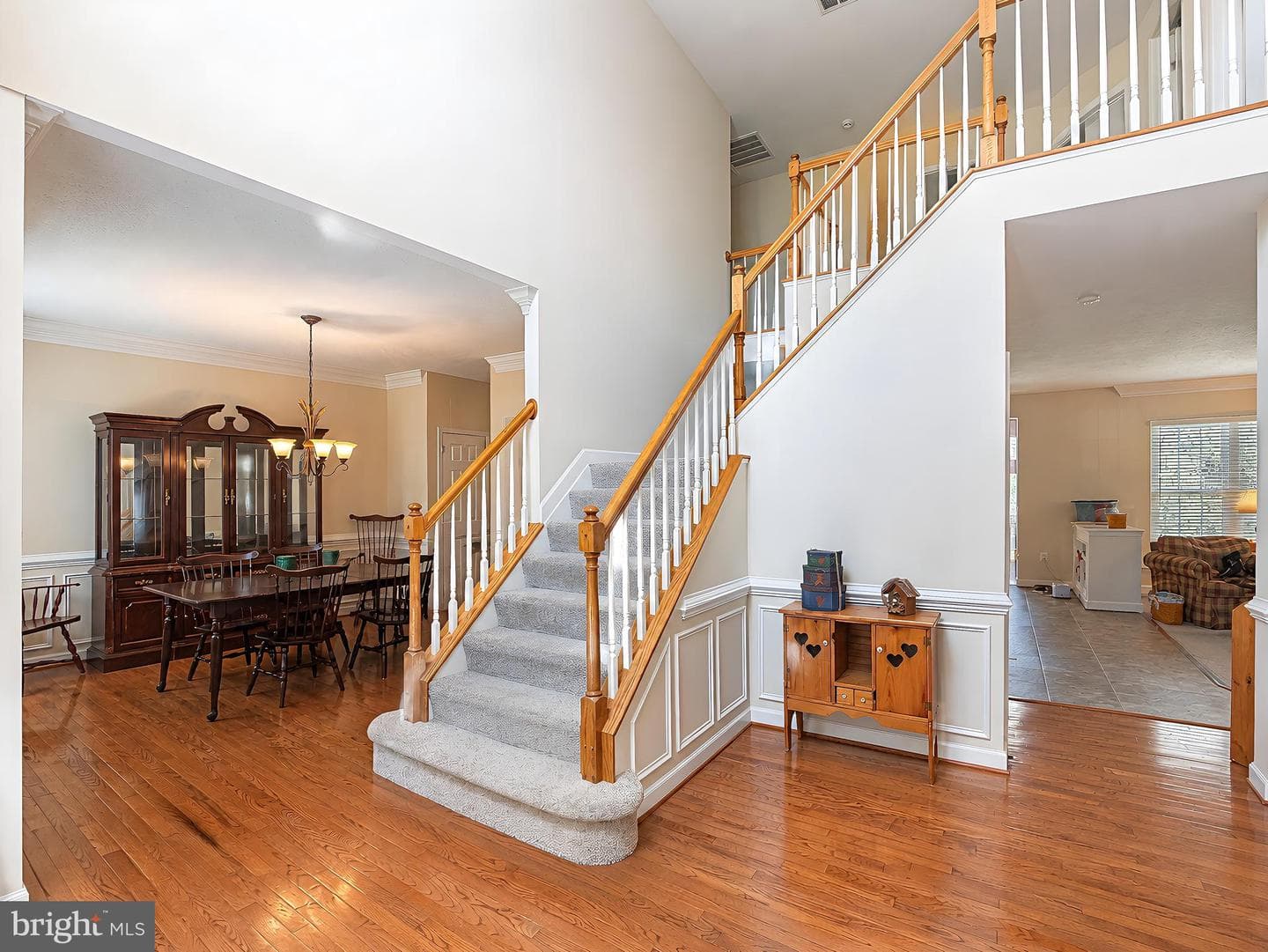1002 Canterbury Lane photo 11